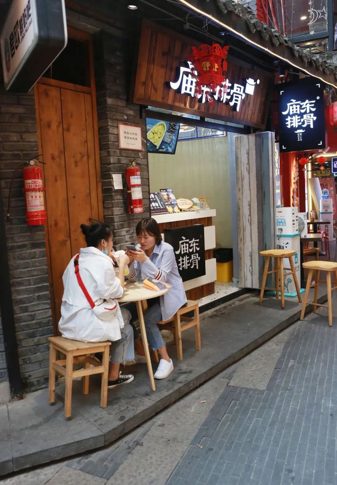 拇信最新，小巷深处的独特风味探索