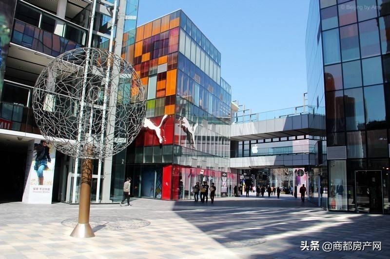 揭秘独特小店与房价走势背后的故事，最新房价走势分析